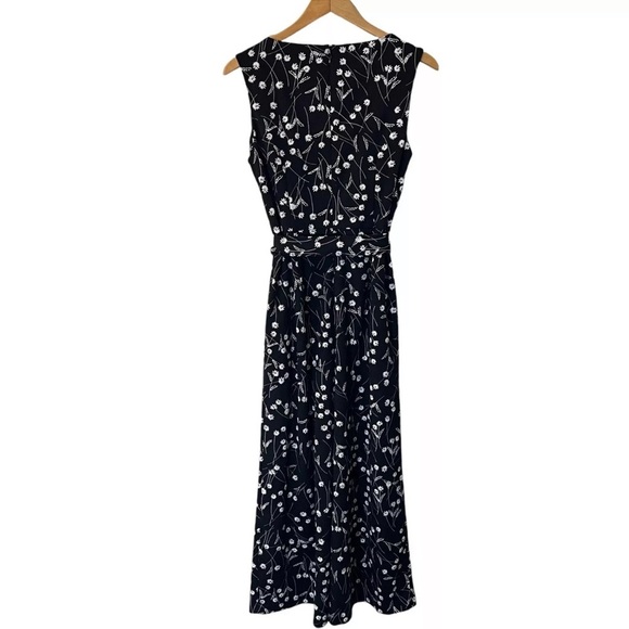 Calvin Klein Floral Jumpsuit Size 12 Black and White Sleeveless Floral Waist Tie - Picture 2 of 9